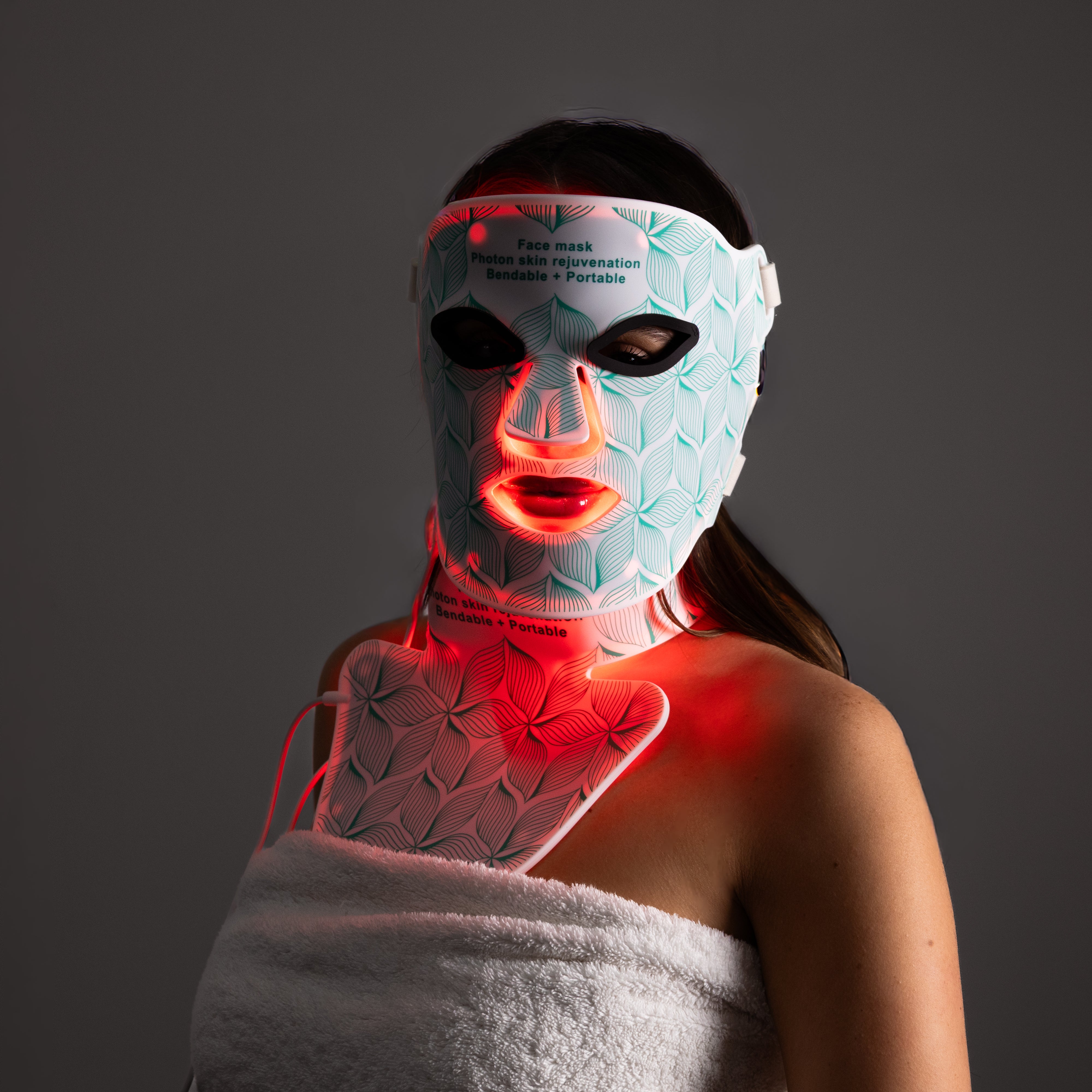 8-Colour Face & Neck Mask (Red + Near Infrared Therapy)